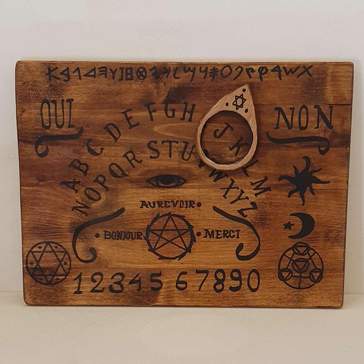 Planche-de-Ouija-002.jpg